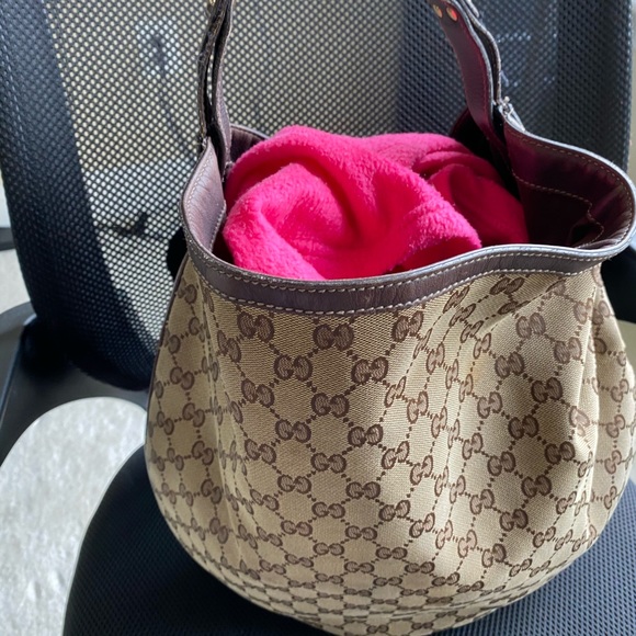 Gucci Canvas Hobo - Picture 10 of 11